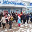 Зарядка на площади 